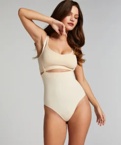 Nahtloser Betonender Korrigierender String Mit Hoher Taille<Hunkemöller Best