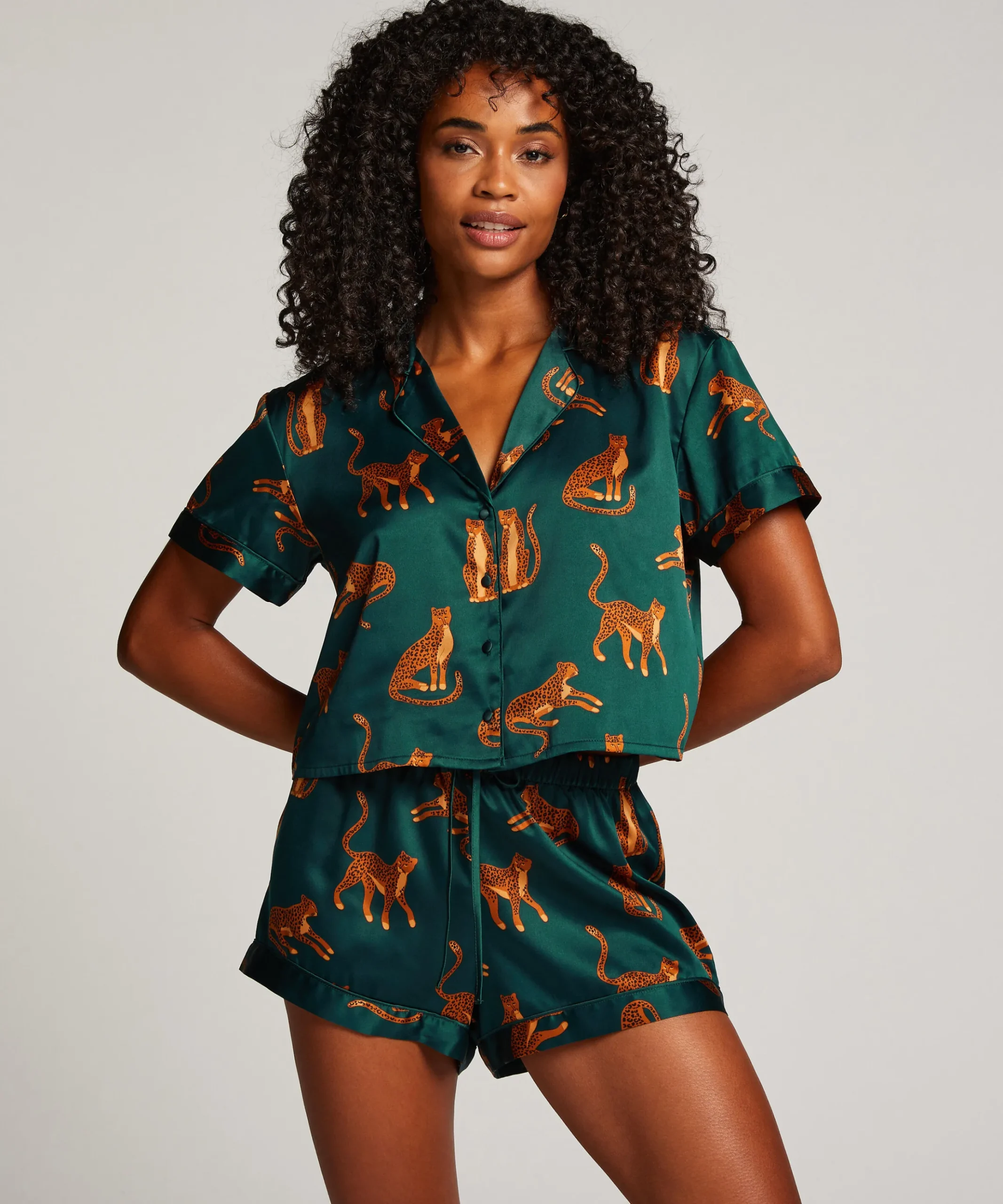 Satin Shorts<Hunkemöller Shop