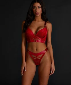 String Occult<Hunkemöller Shop