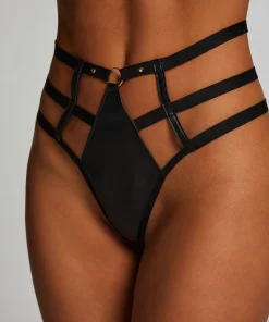String Shadow<Hunkemöller Clearance